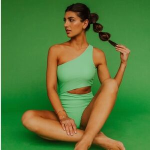 CANCUN CUT OUT ONE PIECE IN LIME BY PINK DESERT -L